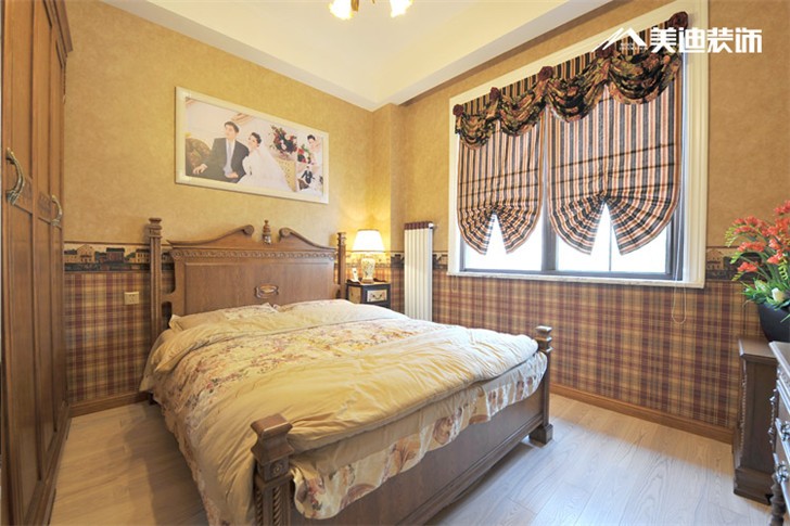 長沙托斯卡納別墅裝修案例-臥室