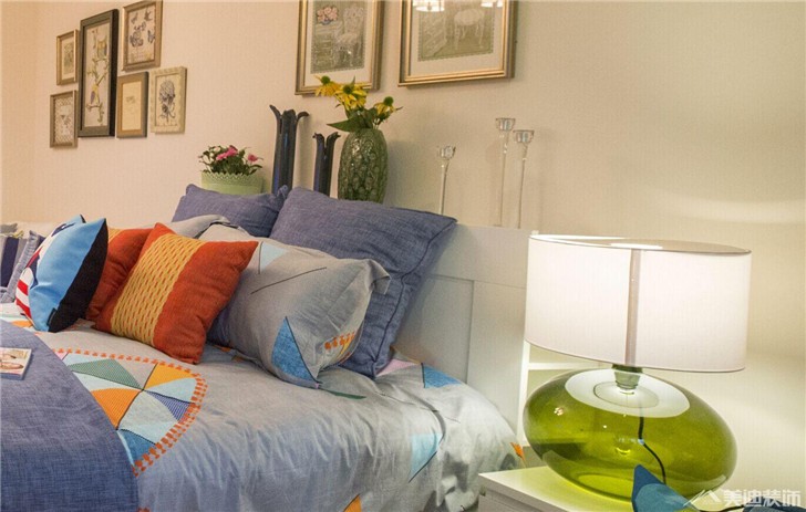 長沙天麓尚層公寓裝修案例-臥室