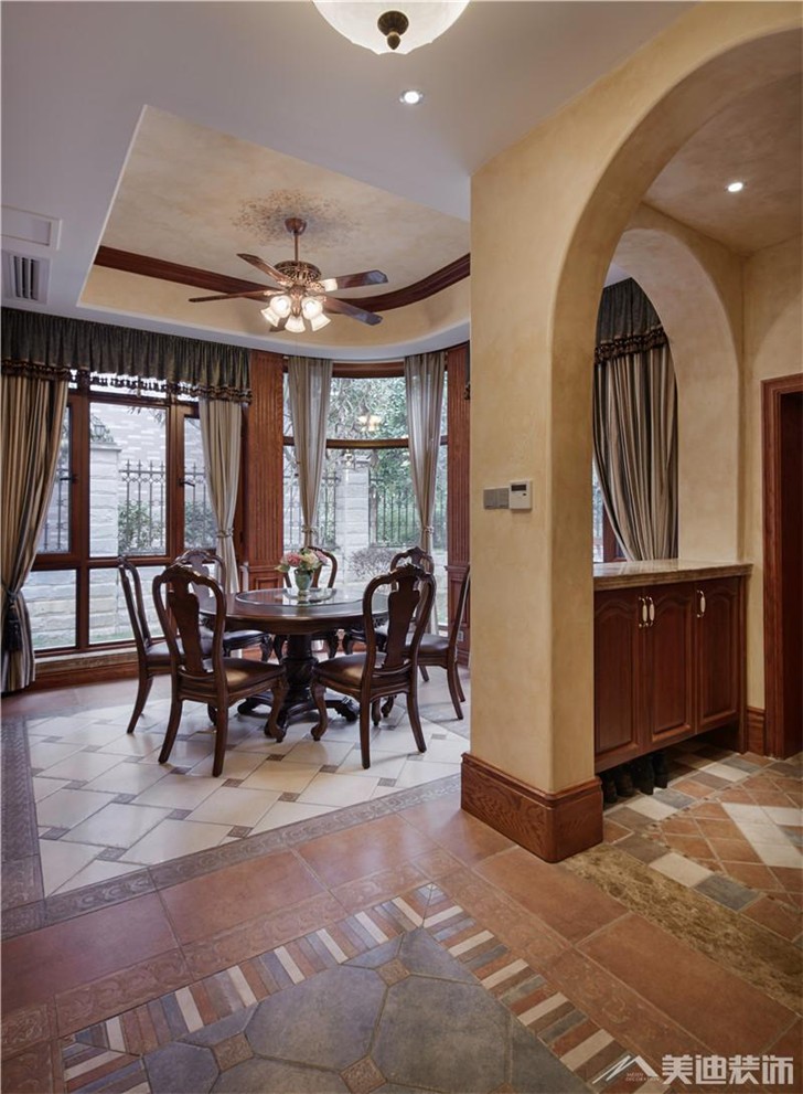 長沙世茂鉑翠灣裝修案例-餐廳