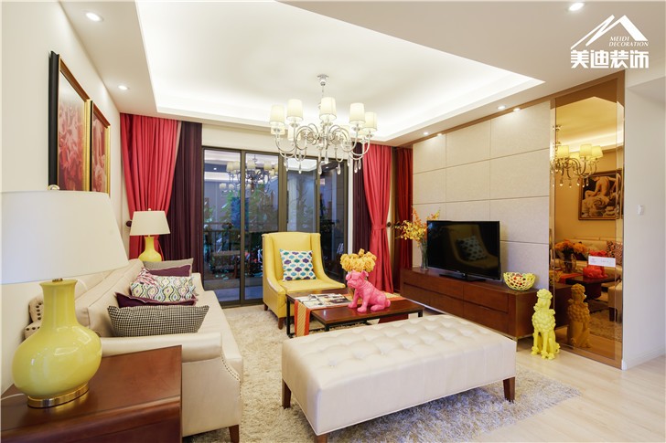 長沙北辰三角洲現代前衛裝修案例圖-客廳