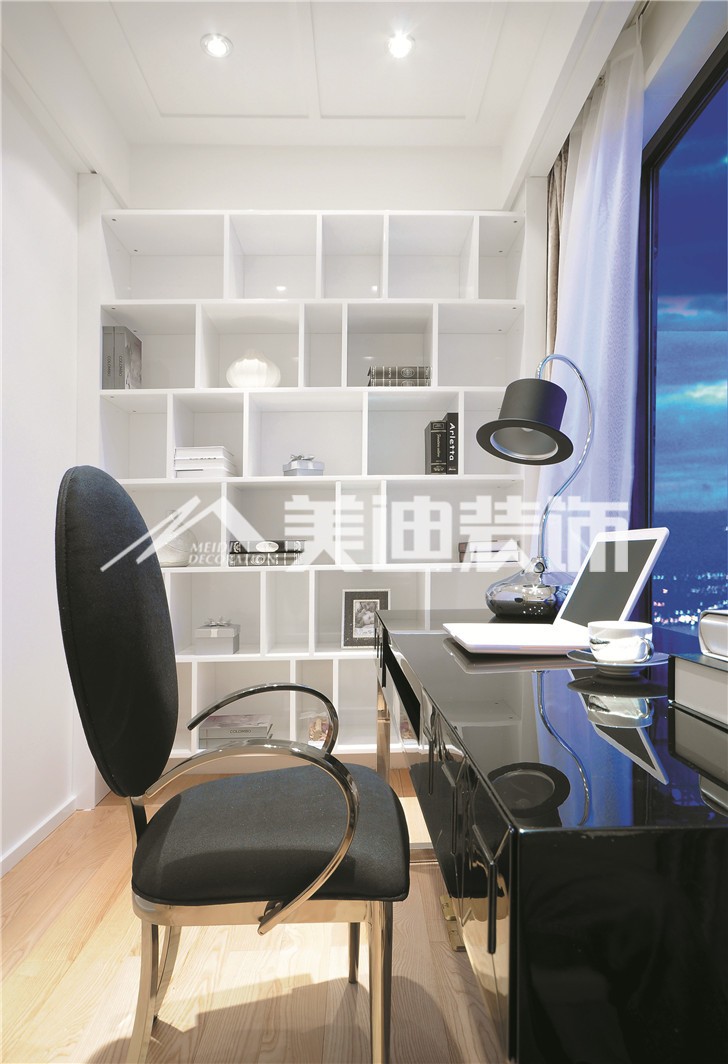 紅橡華園簡約現代風裝修案例圖—書房