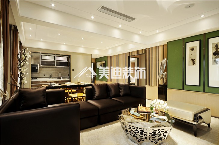 蘭亭灣畔125平港式風裝修案例圖—客廳