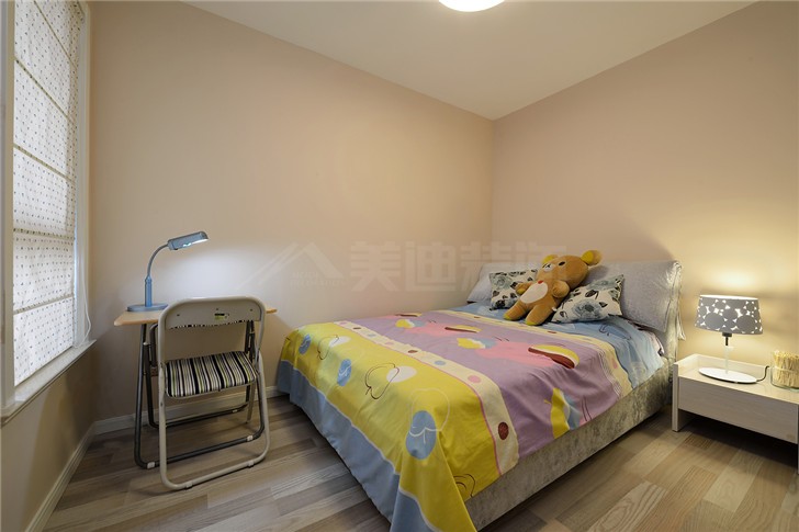 塞納公館110平現代裝修案例圖--臥室