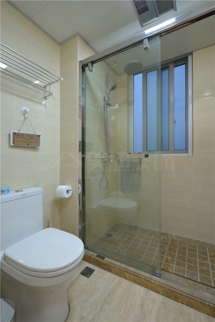 堤亞納灣133平美式風裝修案例圖—衛生間