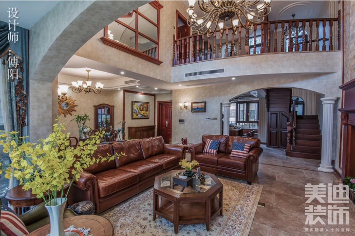 綠地之窗260平米美式風格裝修案例實拍圖-客廳