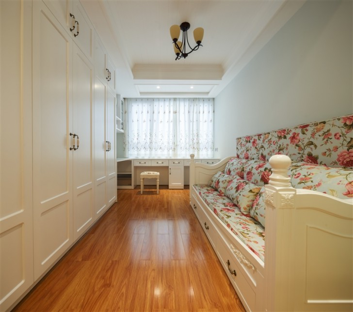 江南世家130平簡歐風格-衣帽間