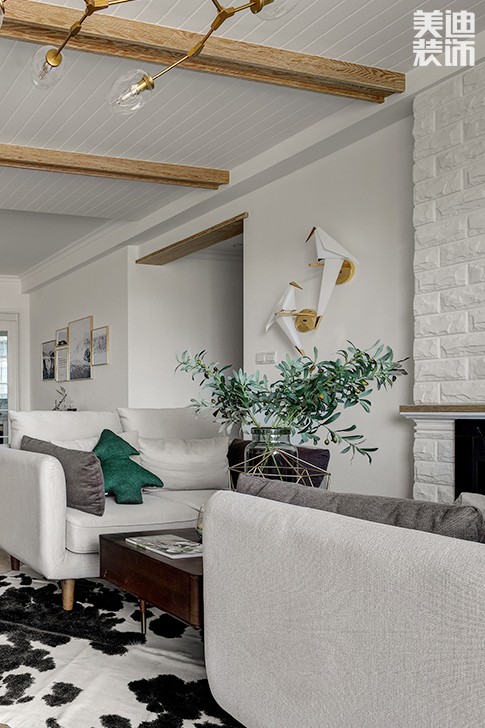 愛琴灣148平米北歐風格實景圖--客廳