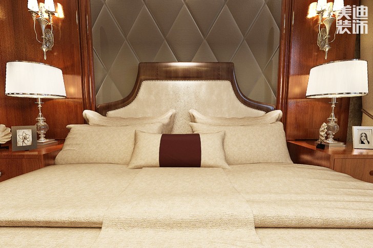 綠地之窗180平米地中海風(fēng)格裝修案例實(shí)拍圖--臥室