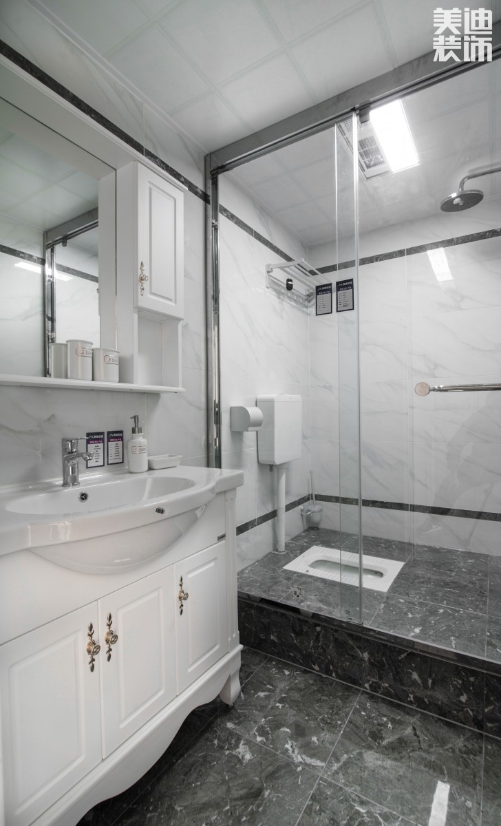 雙灣國際120平米新奢古典案例裝修實拍圖-衛生間