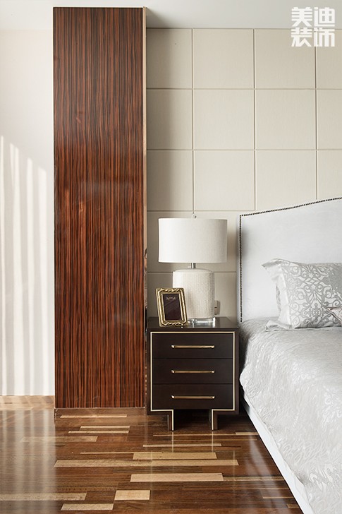 江山壹號232平米港式輕奢風裝修案例實拍圖--次臥