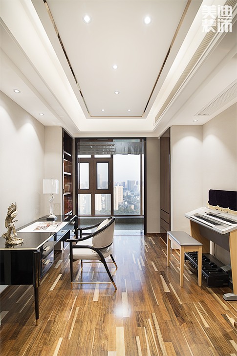 江山壹號232平米港式輕奢風裝修案例實拍圖--書房