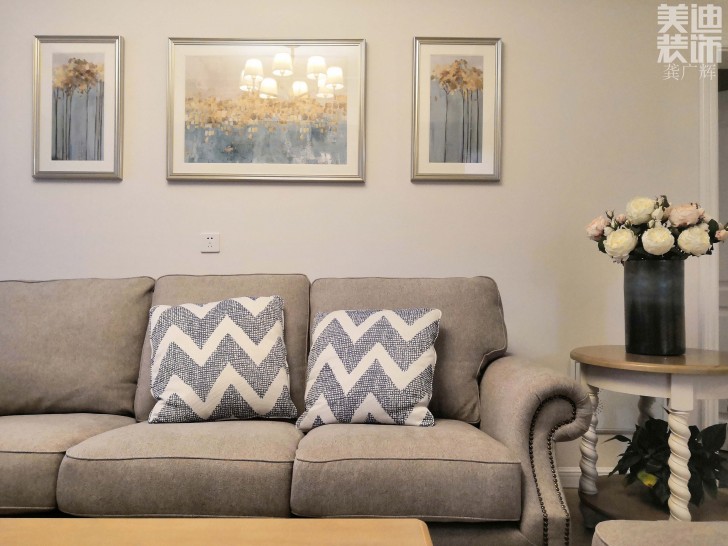 方小區(qū)128小美風格裝修案例實拍圖--客餐廳