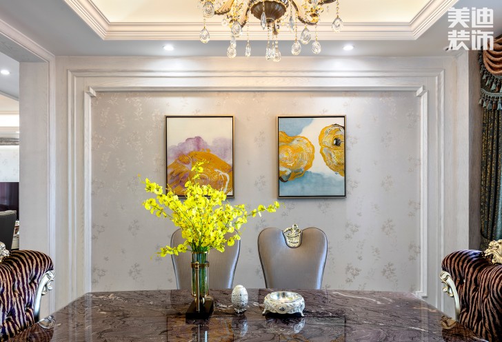 雙灣國際215平米法式輕奢風裝修案例實拍圖-餐廳