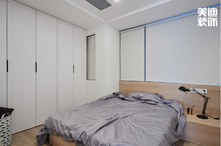 時代傾城80㎡簡約風裝修案例效果圖-臥室